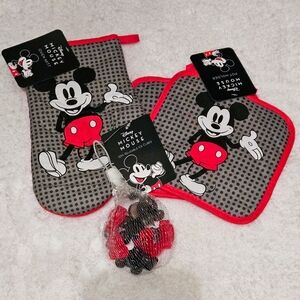 Disney Mickey Mouse Polka Dot Print 4pc Kitchen Set